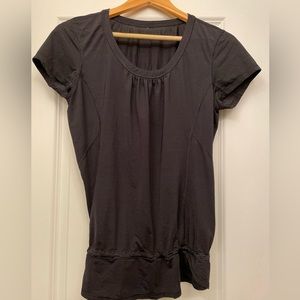 Lululemon athletic top with drawstring waist
